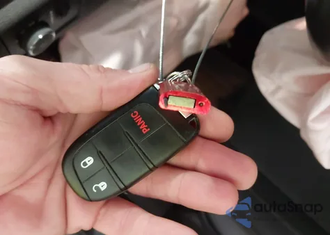 2018 Jeep Grand Cherokee Laredo 4X4 from USA, damaged, VIN 1C4RJFAG7JC457519